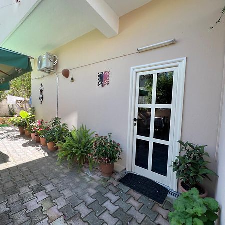 Villa Green Vlore Exterior photo
